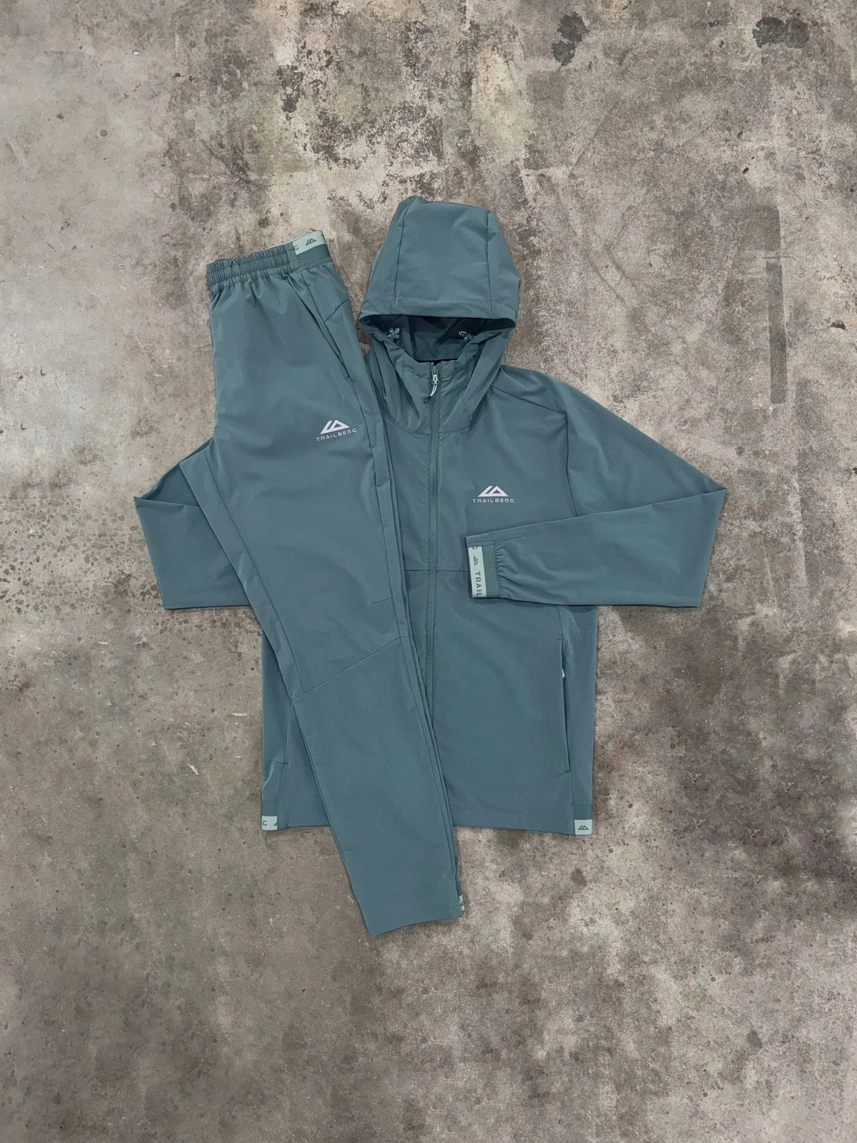 tracksuit