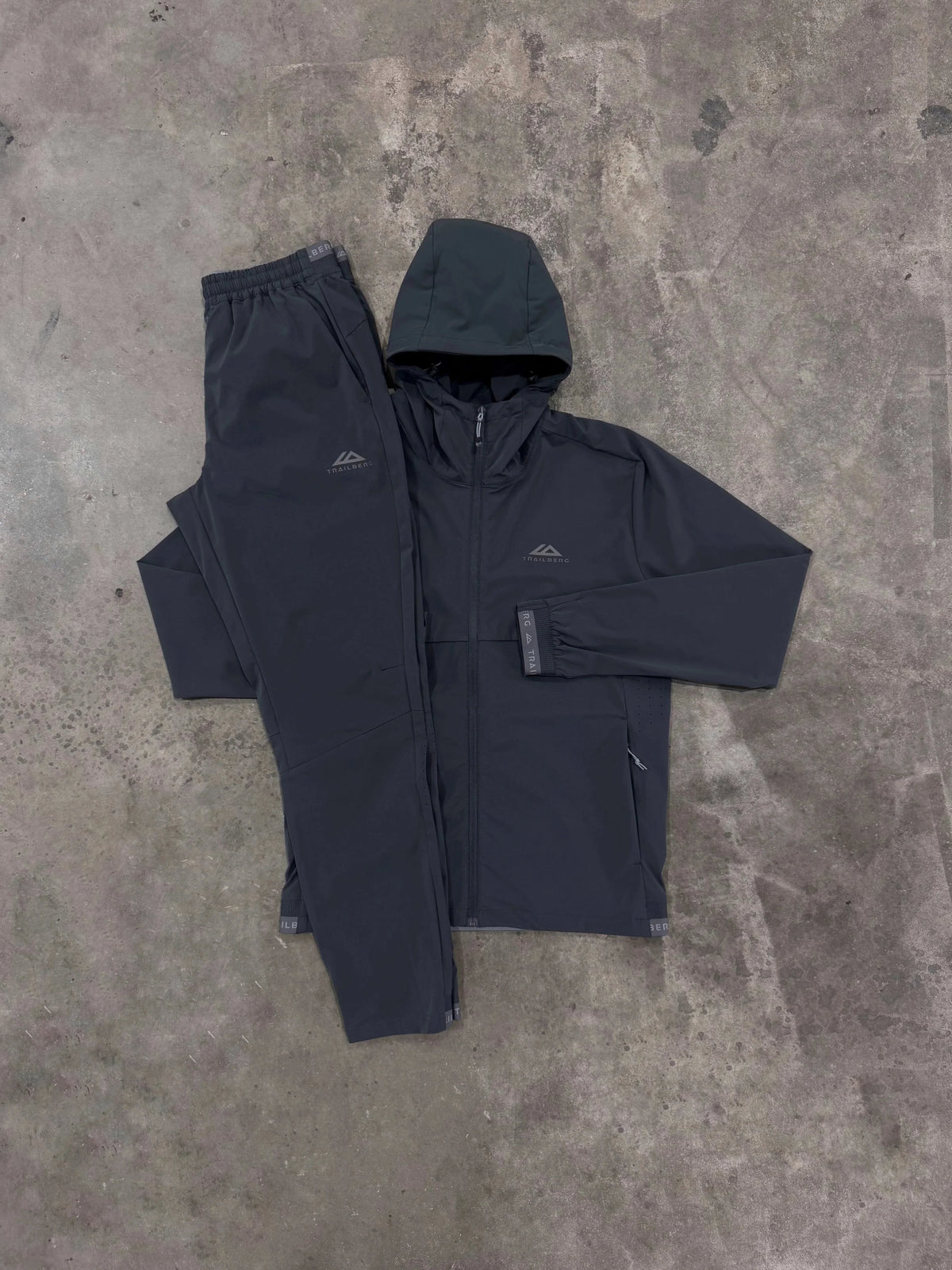 tracksuit