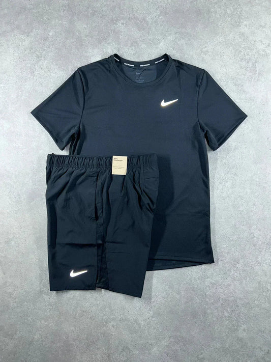 Black Set