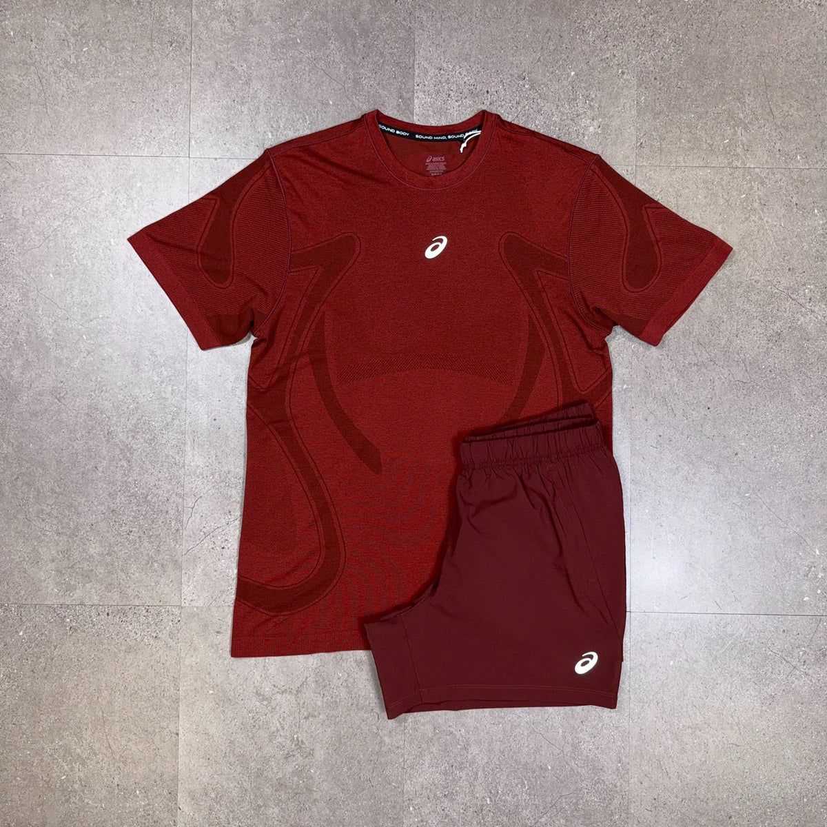 maroon short set
