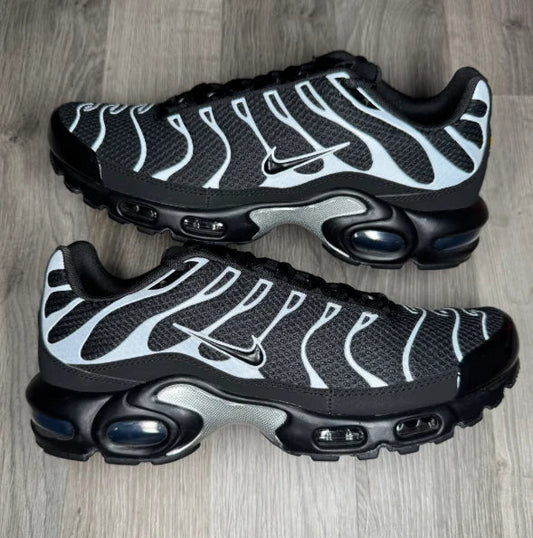 N ICE BLACK